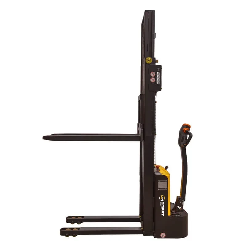 Штабелер электрический самоходный EST122 (1200 кг; 3,3 м; 24В / 85Ач) SMARTLIFT (SMART) Штабелер электрический самоходный EST122 (1200 кг; 3,3 м; 24В / 85Ач) SMARTLIFT (SMART)
