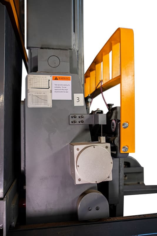 Ричтрак электрический с кабиной TOR 2,0 т 12,0 м CQD20-D с камерой и быстрым подъемом, шт Ричтрак электрический с кабиной TOR 2,0 т 12,0 м CQD20-D с камерой и быстрым подъемом, шт