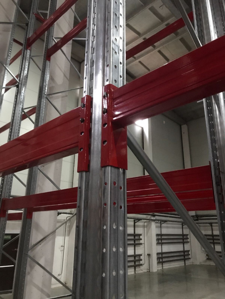 Стеллаж паллетный бу ФЗМ (FZM) 3 Стеллаж паллетный бу ФЗМ (FZM) 3