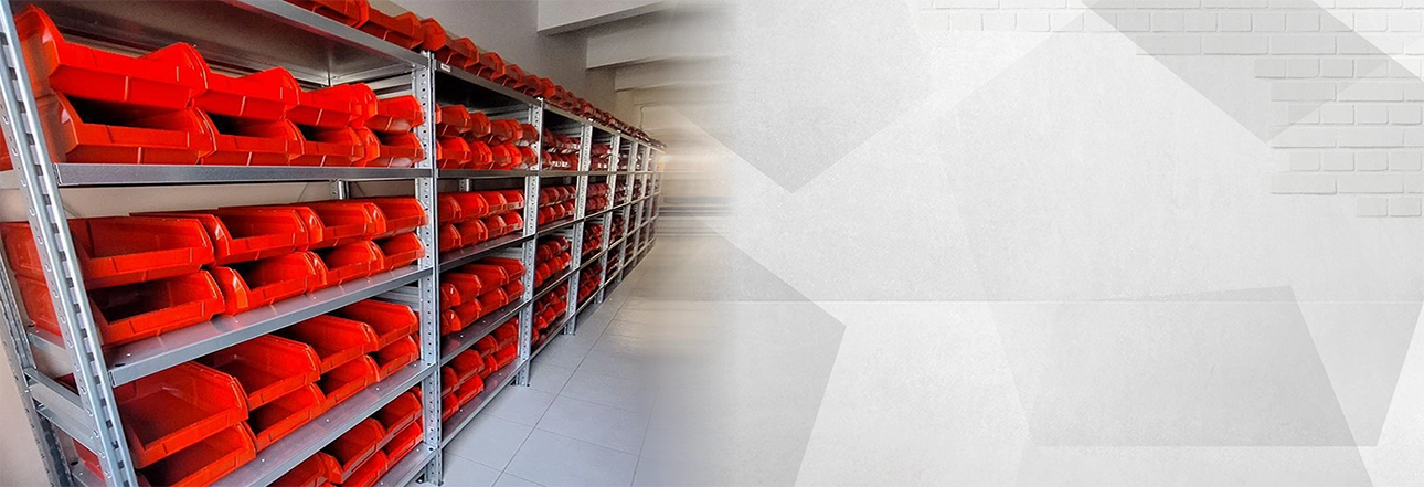 Среднегрузовые стеллажи